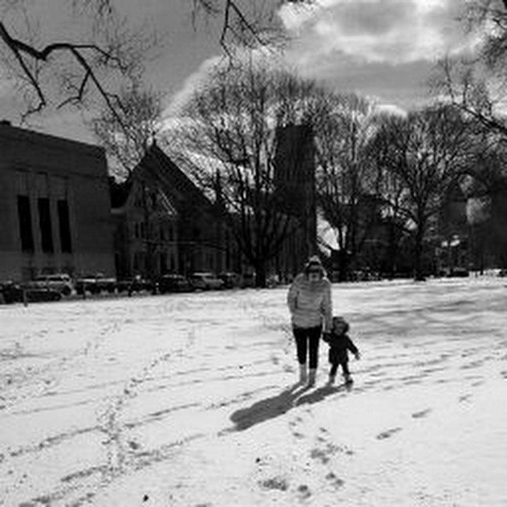 Meet your Posher, Cassandra